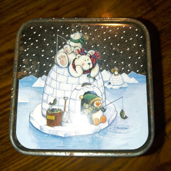 CANDLE Winter scene NEW 3.25" - Picture 2 of 10